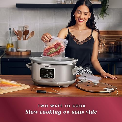 Crock-Pot 7 Quart Programmable Cook & Carry Slow Cooker [Y85Z]